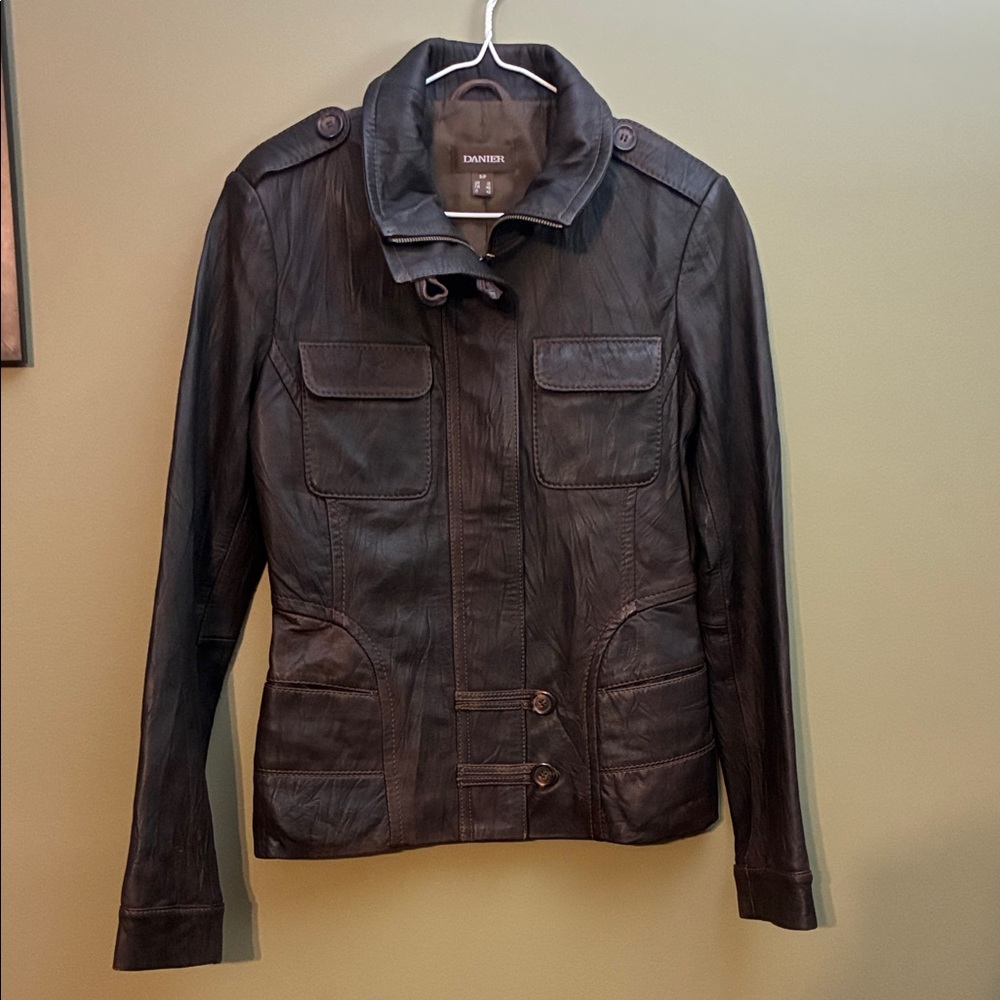 Danier Women's Rich Brown Leather Jacket with Chunky Button Detail - Picture 1 of 16